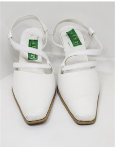 Pantofi eleganti dama culoare alb marime 36 Nist Stil