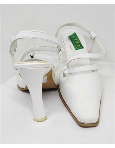 Pantofi eleganti dama culoare alb marime 36 Nist Stil