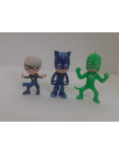 Set 3 figurine din plastic Eroi in pijama 2
