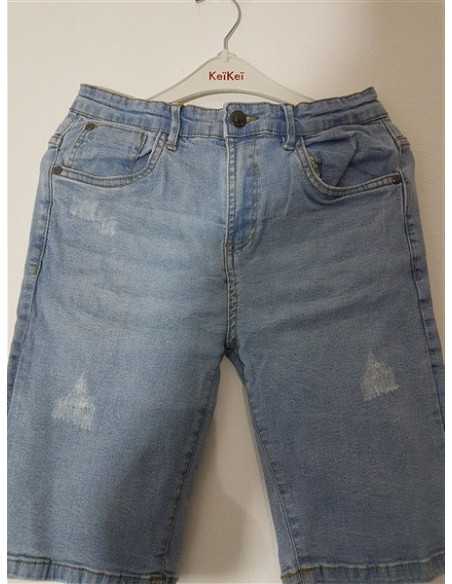 Pantaloni scurti de blugi cu model rupt Sinsay