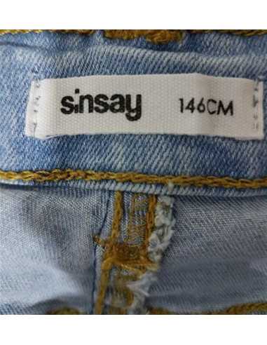 Pantaloni scurti de blugi cu model rupt Sinsay