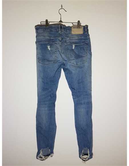 Pantaloni Jeans dama model rupt PULL&BEAR